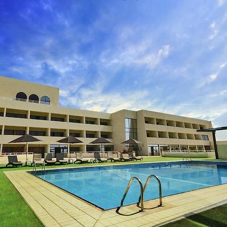 Golden Tulip Seeb Maskat Dış mekan fotoğraf
